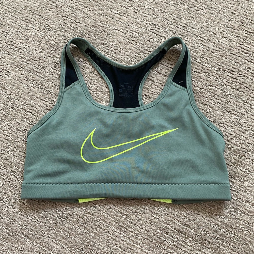 Nike Dri-FIT Sports Bra